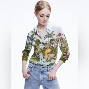 NWT Alice + Olivia Willa Placket Top in Couture Palace